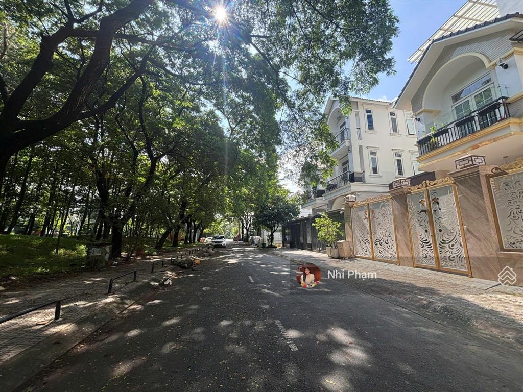 Hiếm bán gấp giảm 4tỷ! biệt thự 4 tầng diệp minh tuyền 300m2 view công viên kdc gia hoà