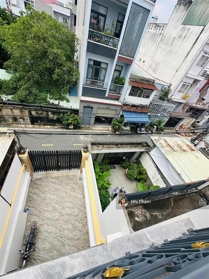 Duy nhất 1 căn nhà đẹp 3 tầng vào ở ngay trong phân khúc 9tỷ, đường thông ngay chợ 339 phước long b