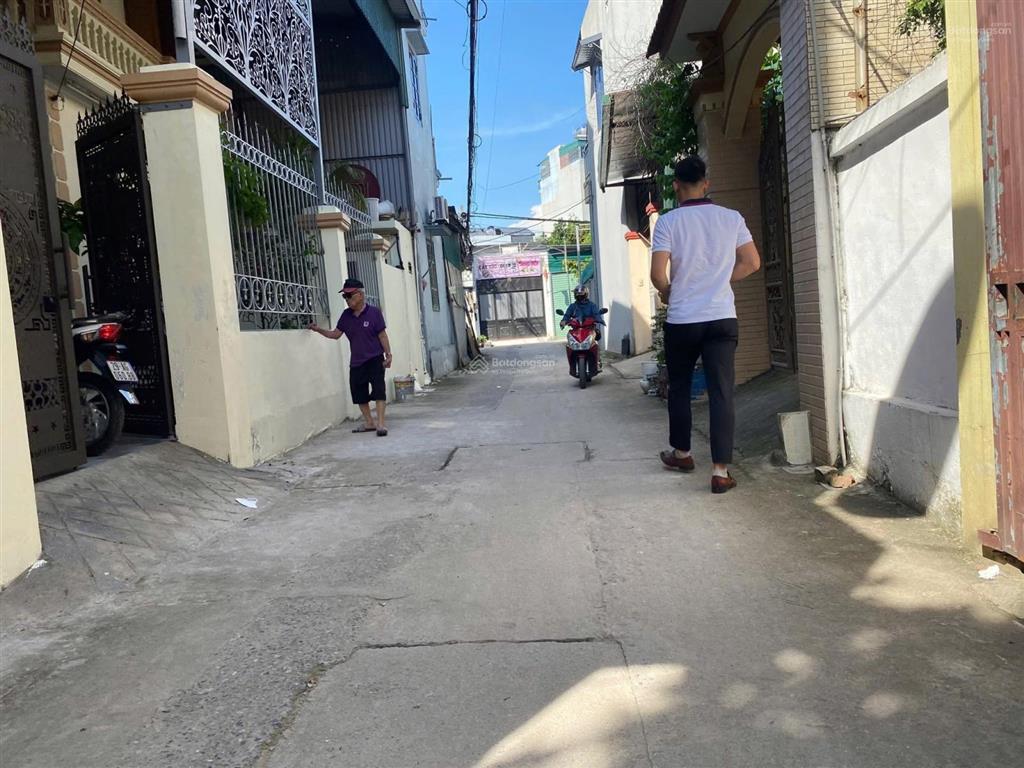 Bán đất trung tâm mai lâm đông anh 50m² ô tô 7 chỗ tránh xe máy ngõ thông