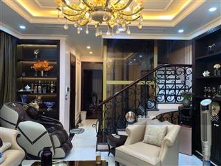 Bán hà phô lô ô tô phùng chí kiên dt tích 46m. nhà 5t, mt 4.5m, giá 12 tỷ