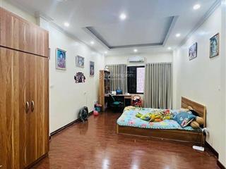 Bán nhà hoàng cầu, đống đa, đường ô tô tránh, ôtô chạy vòng quanh, kinh doanh xịn, dt 49m2x4t 14tỷ
