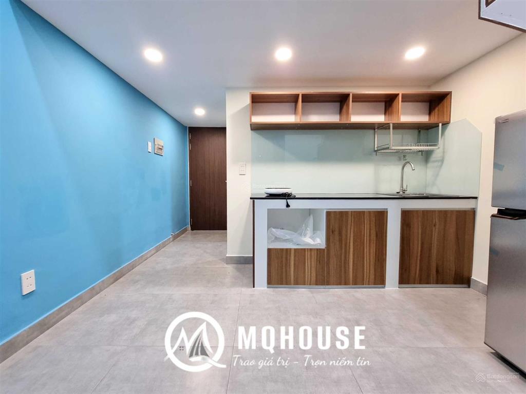 Căn hộ có balcony rộng thoáng, rộng 35m2 đường 3/2, q10