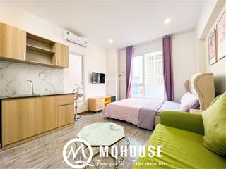 Cho thuê căn hộ có balcony, nhà mới 100%, rộng 30m2, đường trần hưng đạo q1
