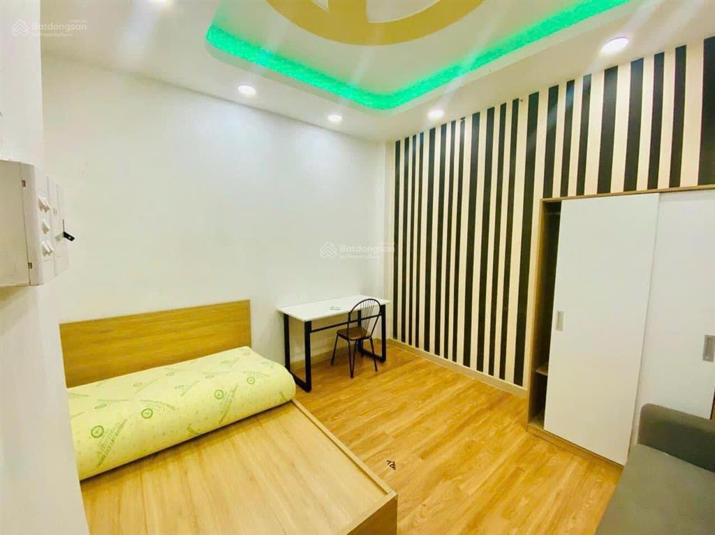 Căn hộ 2pn có cửa sổ  50m2  lê hồng phong q10