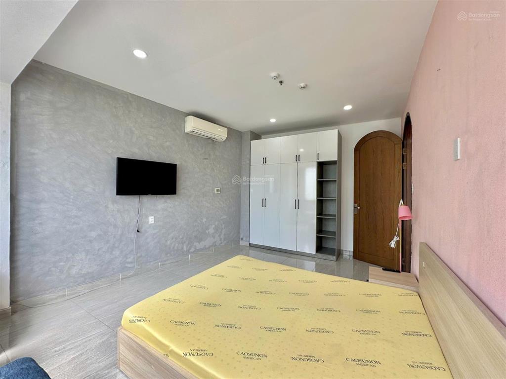 Cho thuê căn hộ 1pn tách bếp  rộng 35m2  đường nguyễn duy dương q5