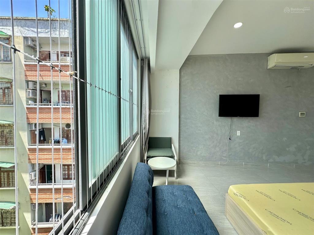 Cho thuê căn hộ 1pn tách bếp  rộng 35m2  đường nguyễn duy dương q5