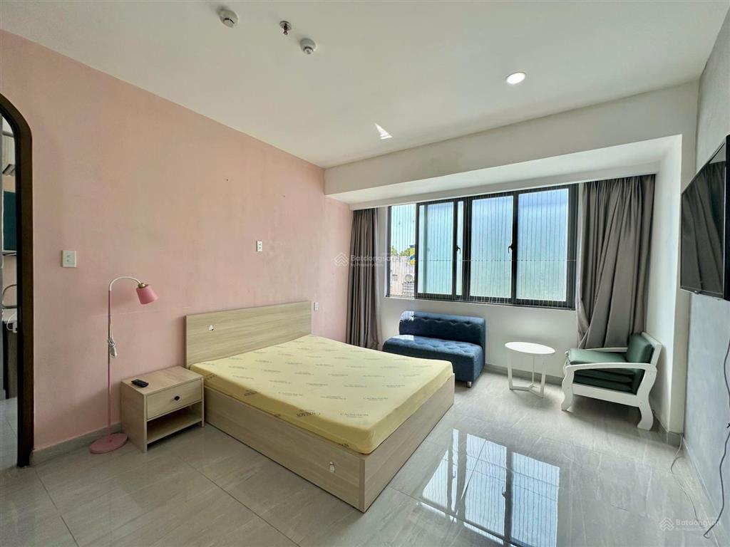 Cho thuê căn hộ 1pn tách bếp  rộng 35m2  đường nguyễn duy dương q5