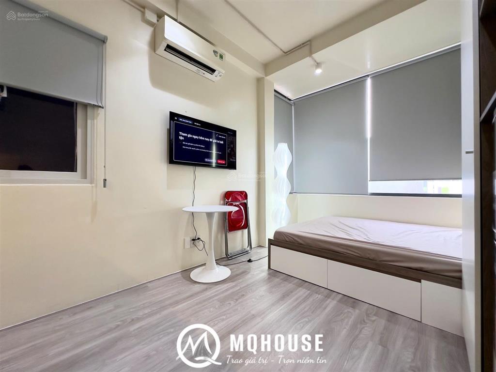 Cho thuê căn hộ có cửa sổ  rộng 20m2  cmt8  quận 3
