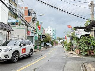 Nhà mặt tiền võ văn hát  mặt tiền kinh doanh. sát đh marketting cấp 3