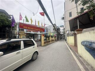 Đất đẹp 75m2 thượng thanh ô tô 7 chỗ thông, tránh, kinh doanh