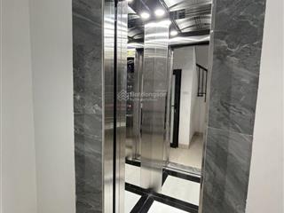 Nhà mới 36m2 thượng thanh 6 tầng thang máy, oto sát nhà, 10m ra oto tránh