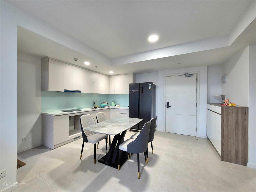 Xem ngay các căn giá rẻ cho thuê /có nội thất 1pn 50m2, 2pn 65m2, 75m2, 84m2, 3pn 118m2 urban green