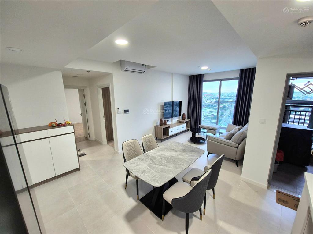 Xem ngay các căn giá rẻ cho thuê /có nội thất 1pn 50m2, 2pn 65m2, 75m2, 84m2, 3pn 118m2 urban green