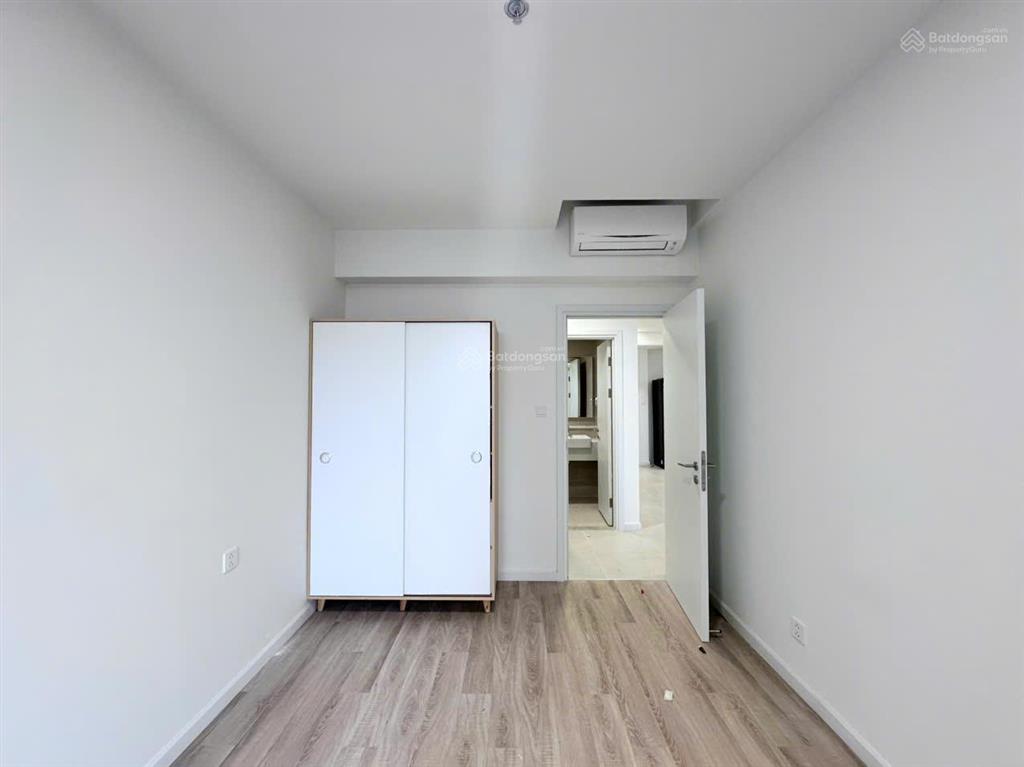 Chỉ còn 1 căn  13 triệu/th  83m2 2pn 2wc full  tầng 15 view hồ bơi  xem nhà ở ngay