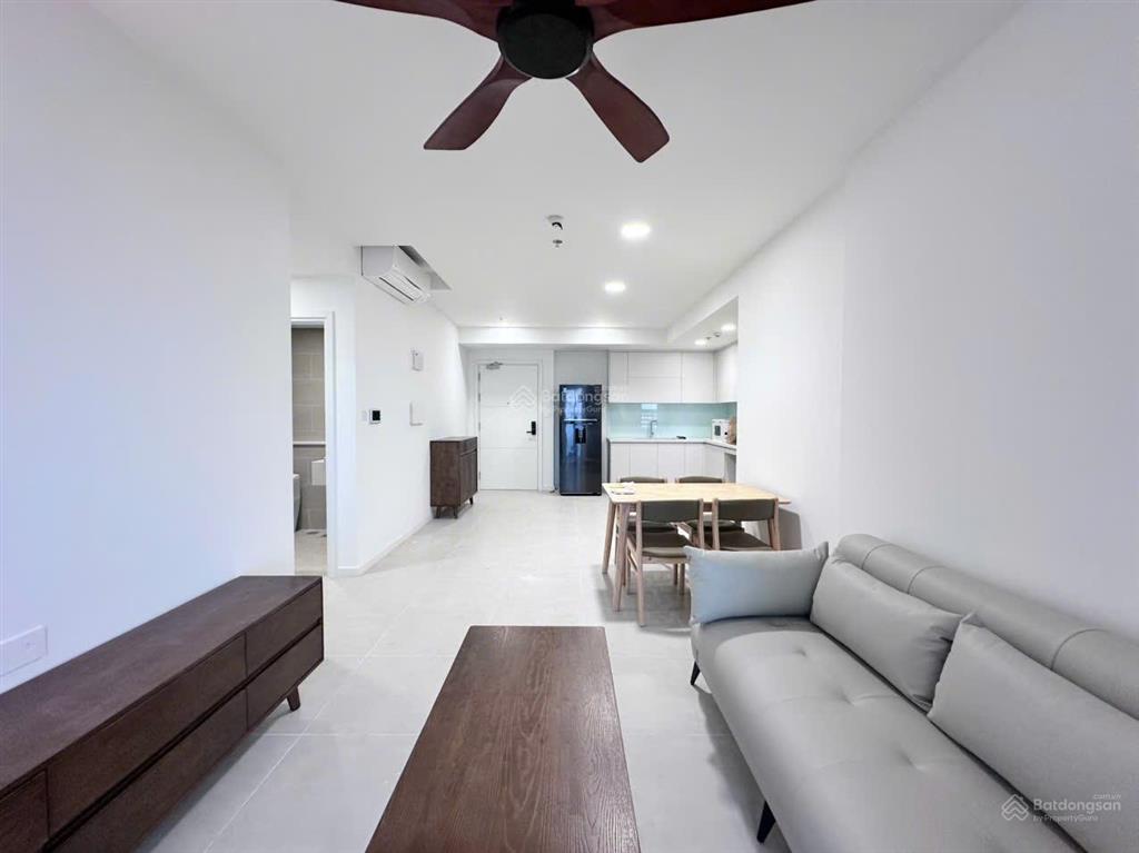 Chỉ còn 1 căn  13 triệu/th  83m2 2pn 2wc full  tầng 15 view hồ bơi  xem nhà ở ngay