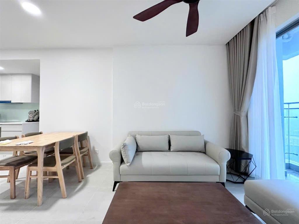 Chỉ còn 1 căn  13 triệu/th  83m2 2pn 2wc full  tầng 15 view hồ bơi  xem nhà ở ngay