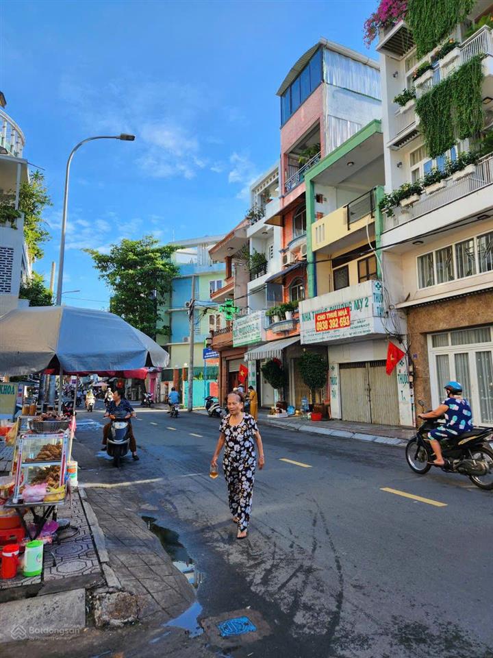 Hàng kín  mt trần quang khải, tân định, quận 1  13x31m, 413m2  472tr/m2 (195 tỷ)