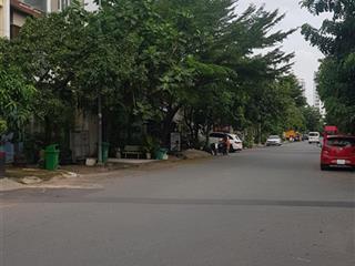 Hot! bán nhà mặt tiền giáp lê văn thịnh quận 2. dt 90m2 giá siêu tốt để đầu tư