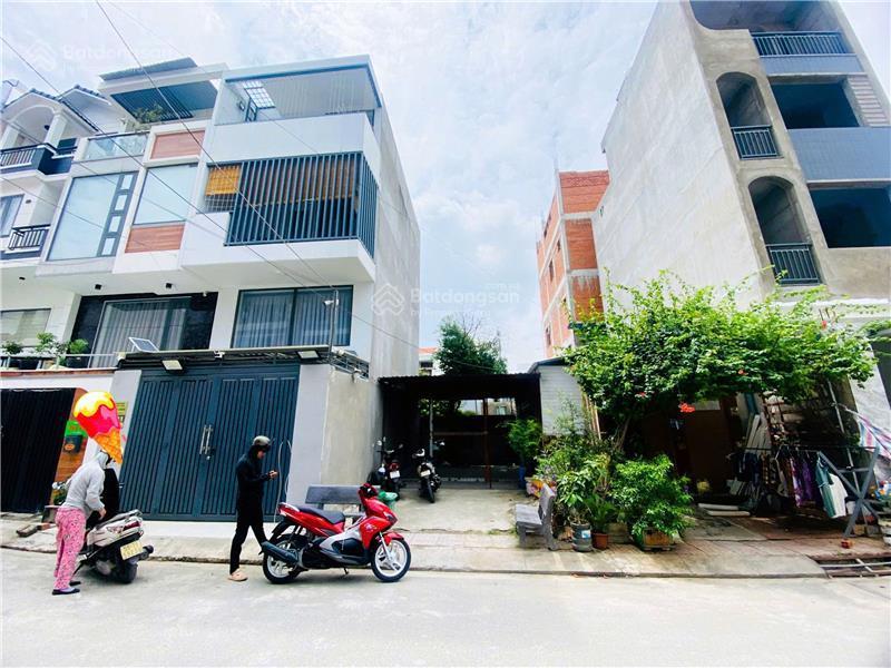 Bán lô đất kdc đồng bộ lề đường 7m gần đường phạm văn đồng phường linh đông dt 50.6m2 5 tỷ