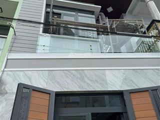 Bán nhà mới 100%, nhà 3 tầng full nội thất xịn xò,ngay cao đẳng công thương  phước long b  7.5 tỷ