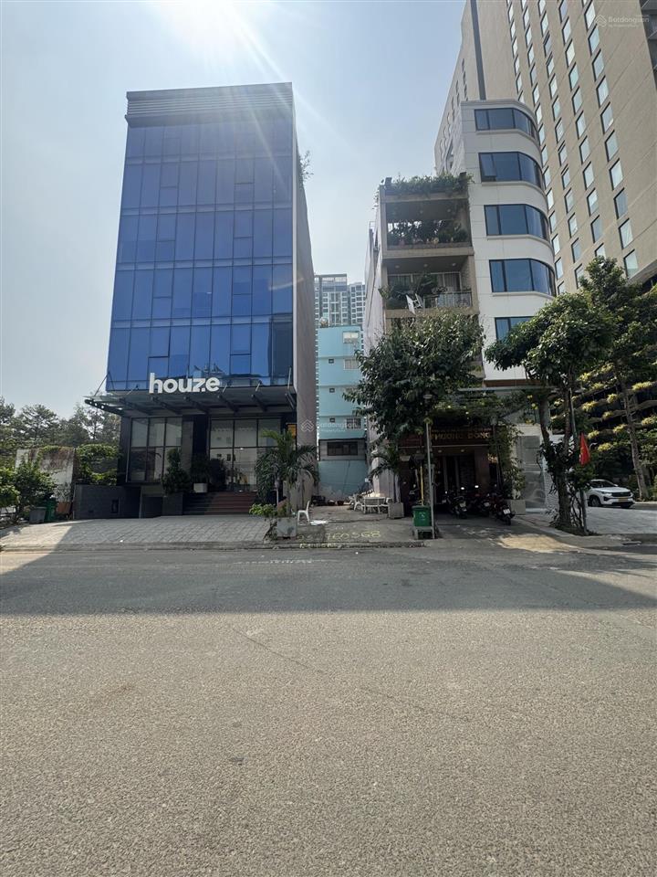 Bán toà nhà văn phòng đường nam kỳ khởi nghĩa 8x20m 7 tầng hđt 300tr/ tháng giá 52 tỷ tl