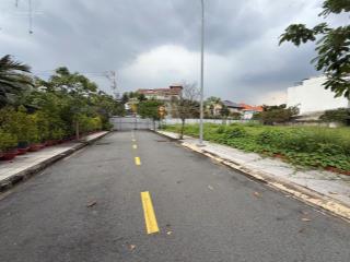 Bán lô đất giá đầu tư quốc hương, thảo điền 17x25m công nhận 403m2 thổ cư gpxd hầm 7tầng  39 tỷ