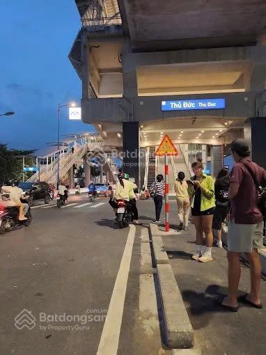 Ko có căn thứ 2 bán nhà thủ đức mặt tiền nguyễn văn bá9x35m cn 275m2  hđt 130tr/tháng giá 36 tỷ