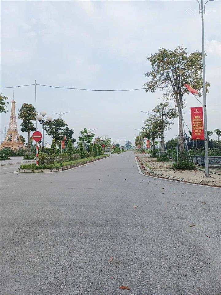 Bán lô đất việt hàn giá chỉ 15 triệu/m2, lô đẹp, sát công viên