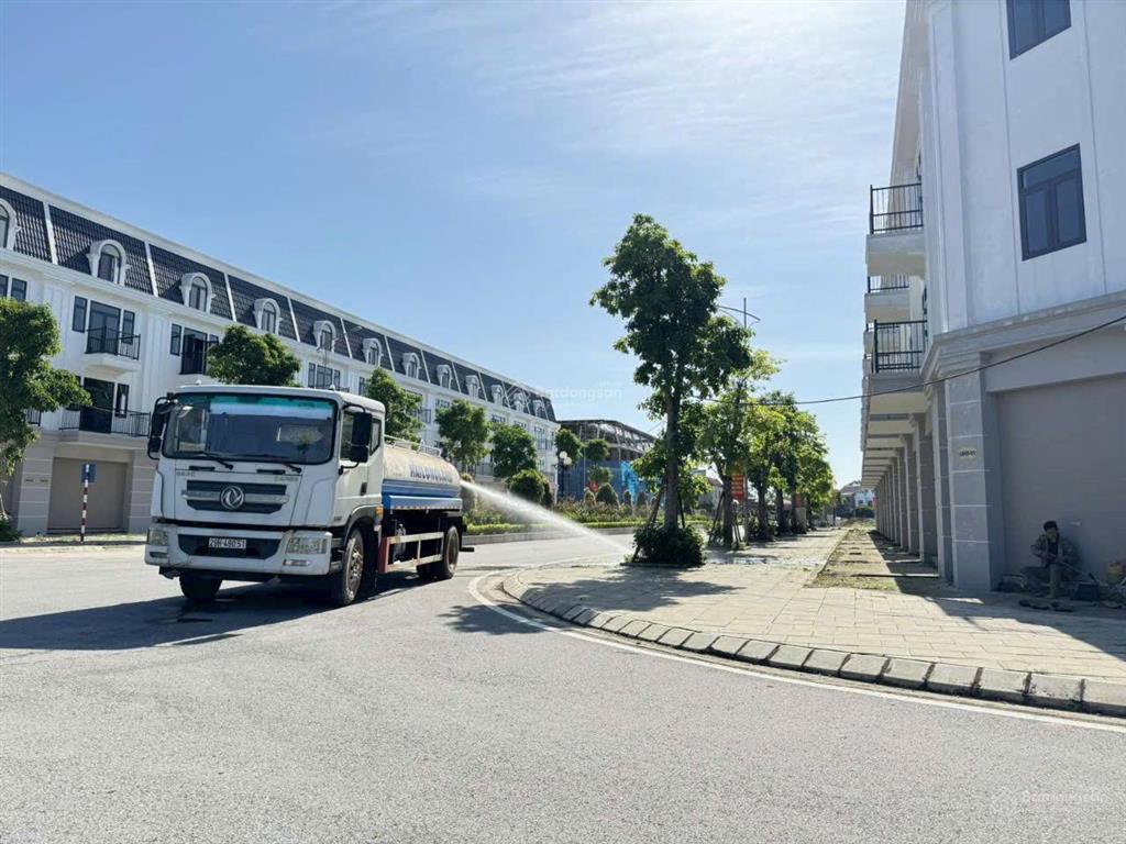 Bán lô đất việt hàn giá chỉ 15 triệu/m2, lô đẹp, sát công viên