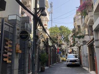 Bán nhà diện tích 4,5x20m nở hậu 7,5m, 3 tầng, chỉ 15,5 tỷ. nhà hxh đường trần quang diệu, quận 3