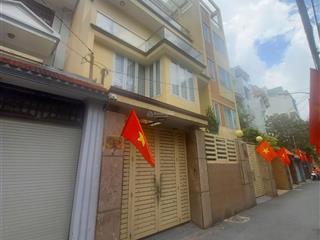 Bán căn nhà cực đẹp đường đào duy anh , phú nhuận  dt 12x15m , 5 tầng , giá chỉ 30 tỷ