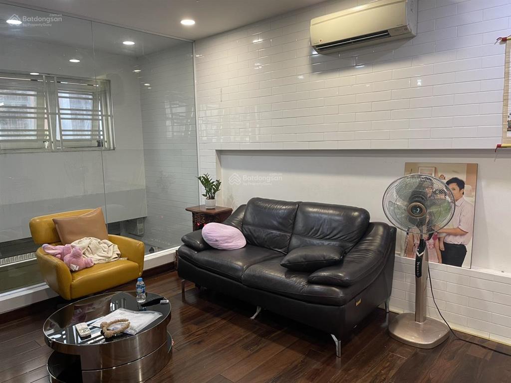 Bán nhà 1239/2 đường hoàng sa, tân bình, dt 3,6x14m, 4 tầng đúc, giá 9,5 tỷ tl, nhà sát mặt tiền