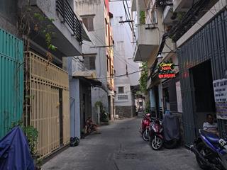 Bán nhà, lý thái tổ, quận10, 4 x 8m, 4tầng, 5phòng, hxh, giáp mt đường, giá 5tỷ.