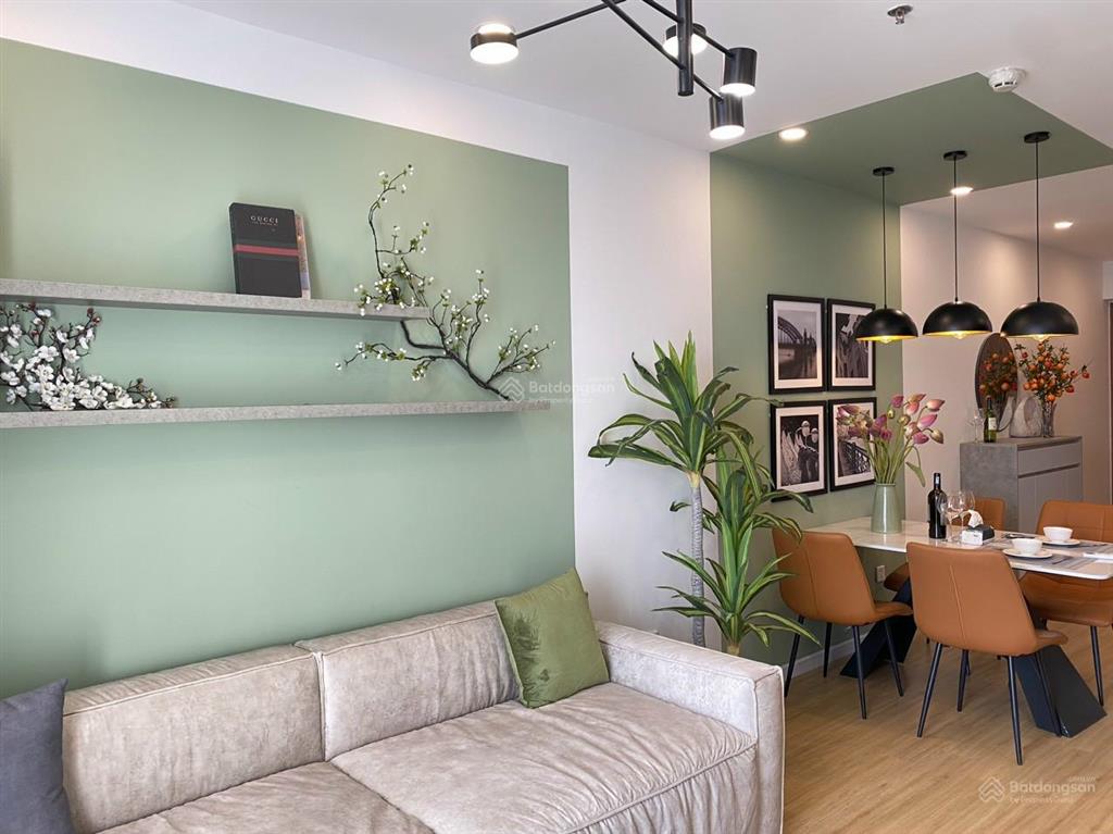 Cần bán gấp! căn hộ 2pn nam trung yên full nội thất xịn, 60m2, ban công đông, vào ở ngay