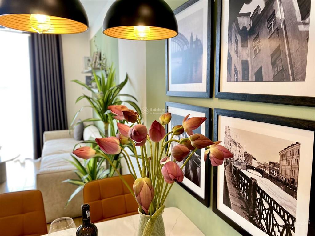 Cần bán gấp! căn hộ 2pn nam trung yên full nội thất xịn, 60m2, ban công đông, vào ở ngay