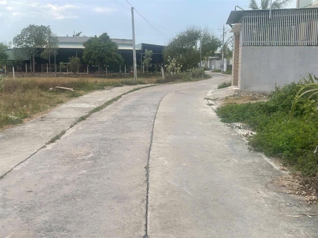 Bán đất tại xã tiến lợi, phan thiết, bình thuận, 1,7 tỷ vnd, 1000 m2 đẹp, nhiều tiện ích