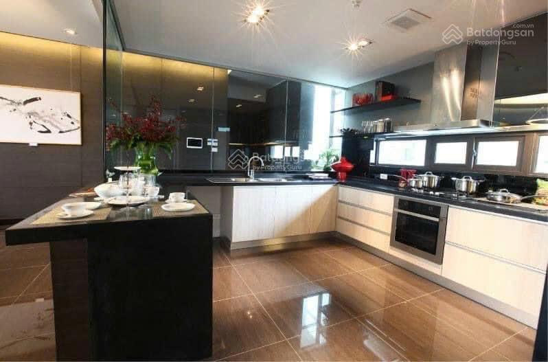 Gia đình bán gấp 3 ngủ dolphin plaza, nam từ liêm, hà nội, dt 164m2 giá 11 tỷ, sẵn sổ full nội thất