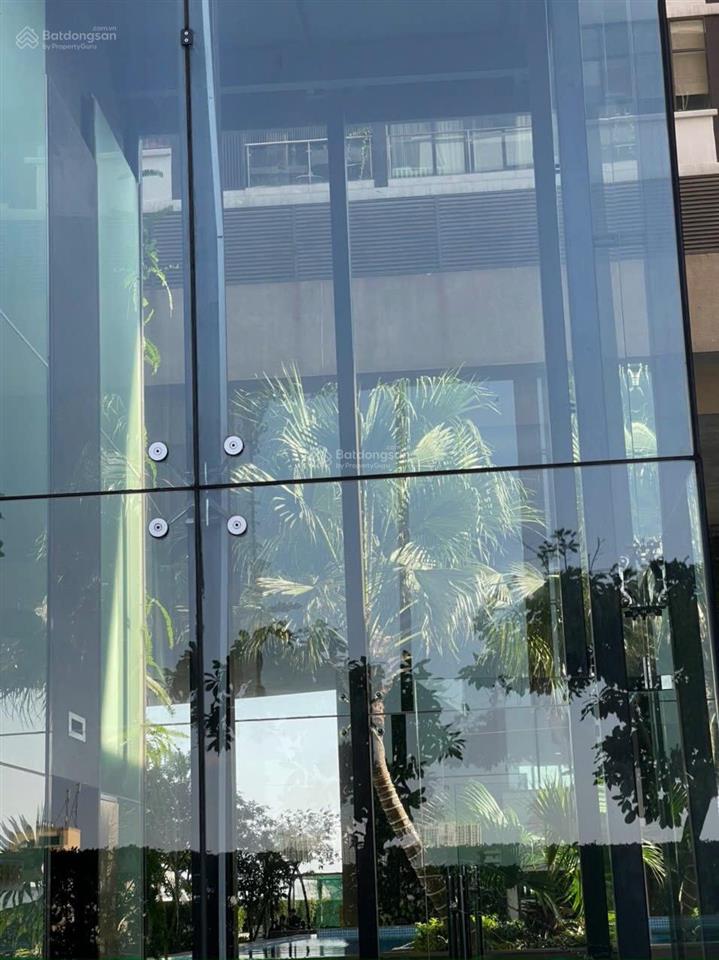 Gia đình bán gấp 3 ngủ dolphin plaza, nam từ liêm, hà nội, dt 164m2 giá 11 tỷ, sẵn sổ full nội thất