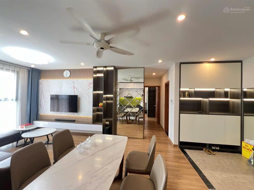 Bán gấp căn 2n dự án chung cư ct8 the emerald, nam từ liêm, dt 80m2, giá 6 tỷ, sẵn sổ full đồ