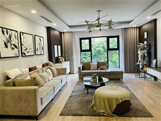 Chính chủ cần bán gấp căn 3 ngủ dự án paragon, dịch vọng hậu,cầu giấy,dt 140m2,giá 8,6 tỷ,full đồ