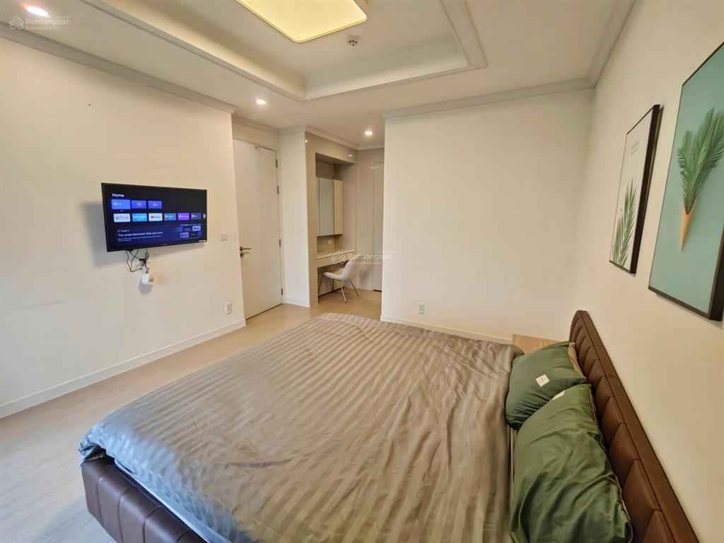 Em hằng cư dân có căn hộ 2pn vinhomes sky lake, giá tốt,  0989 526 ***