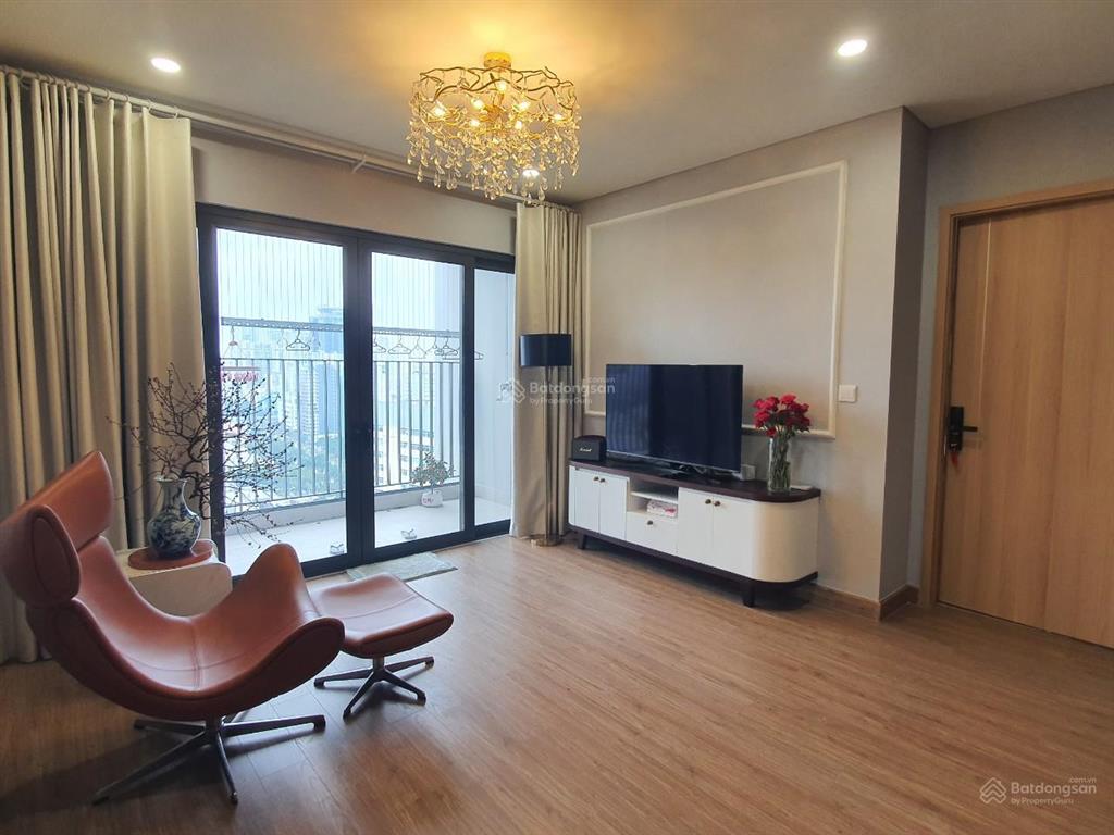Giảm sốc  chính chủ bán gấp căn 2 ngủ dự án flc 36 phạm hùng, dt 70m2, giá 6,6 tỷ, sẵn sổ full đồ