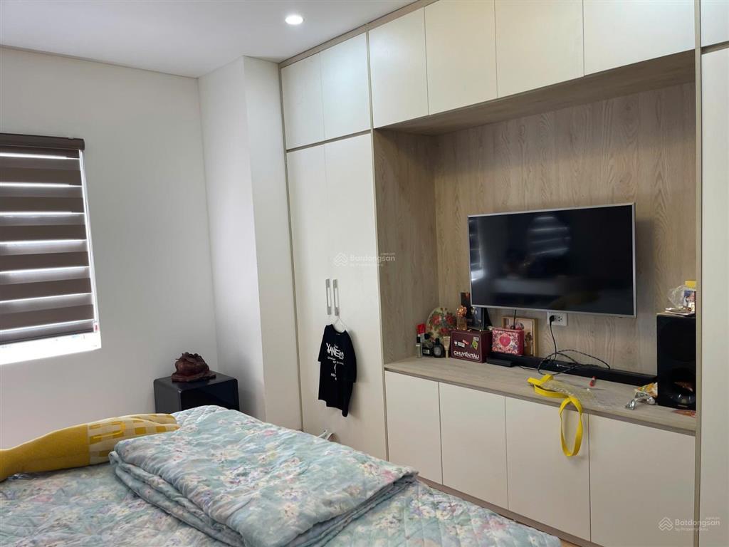 Chính chủ cần bán gấp căn 3 ngủ 128m2 golden palace, nam từ liêm, hn, giá 8,6 tỷ, sẵn sổ full đồ