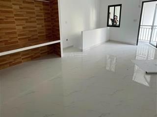 Chính chủ cho thuê nhà nguyên căn 1 trệt 1 lầu có bancol rộng 50m2 ngay hẻm xe hơi bùi đình tuý