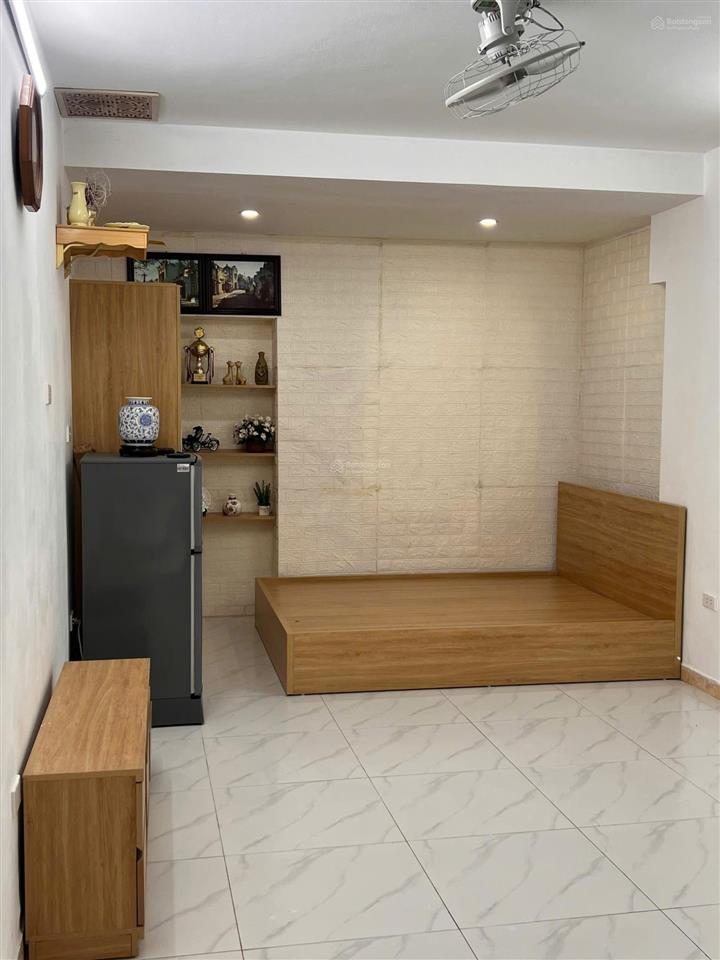 Căn hộ tầng 1 trong khu tập thể văn minh nguyễn trãi  thanh xuân