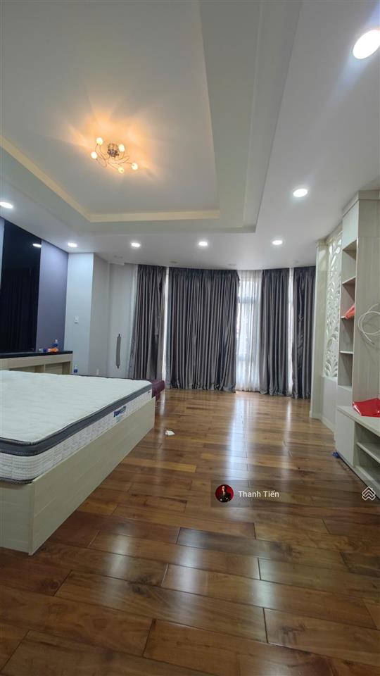 Biệt thự 5 tầng thang máy (7x20m). hẻm vip 86 phổ quang, ngay khu chung cư novaland  23,5 tỷ