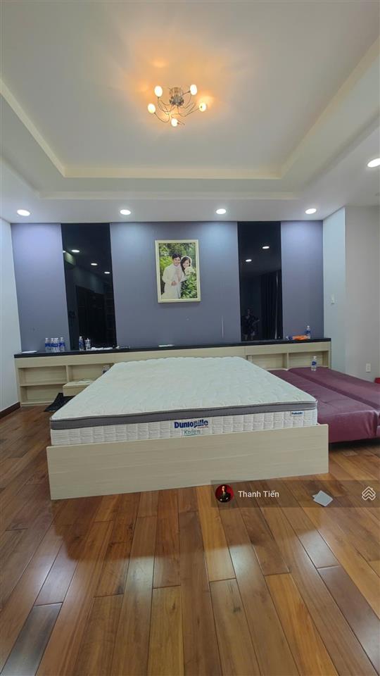 Biệt thự 5 tầng thang máy (7x20m). hẻm vip 86 phổ quang, ngay khu chung cư novaland  23,5 tỷ