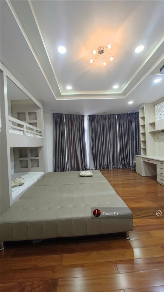 Biệt thự 5 tầng thang máy (7x20m). hẻm vip 86 phổ quang, ngay khu chung cư novaland  23,5 tỷ