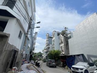 Lô góc nhà 4 tầng mặt tiền đường thới an 16, pta, q12, dt 68m2 (4,3mx16m) giá 7,8tỷ. full nội thất.
