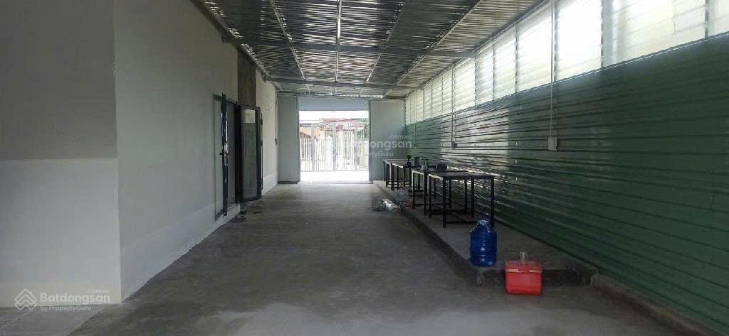 Nhà xưởng 2 tầng mặt tiền đường apđ12 phường apđ q12, dt 752m2(14mx58m) đường 12m dòng tiền 40tr/th